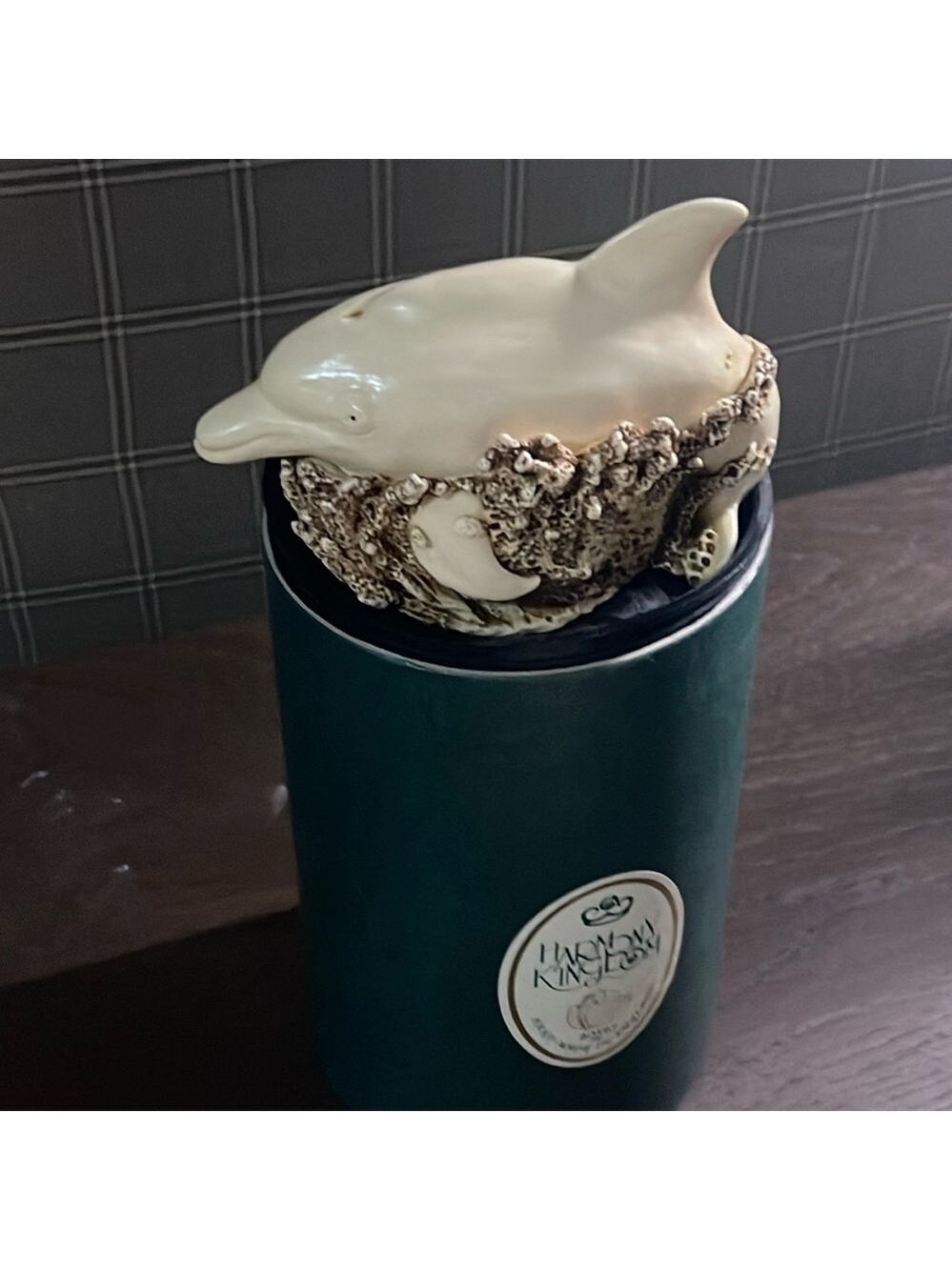 Harmony kingdom on a roll dolphin, trinket box - Picture 4 of 8
